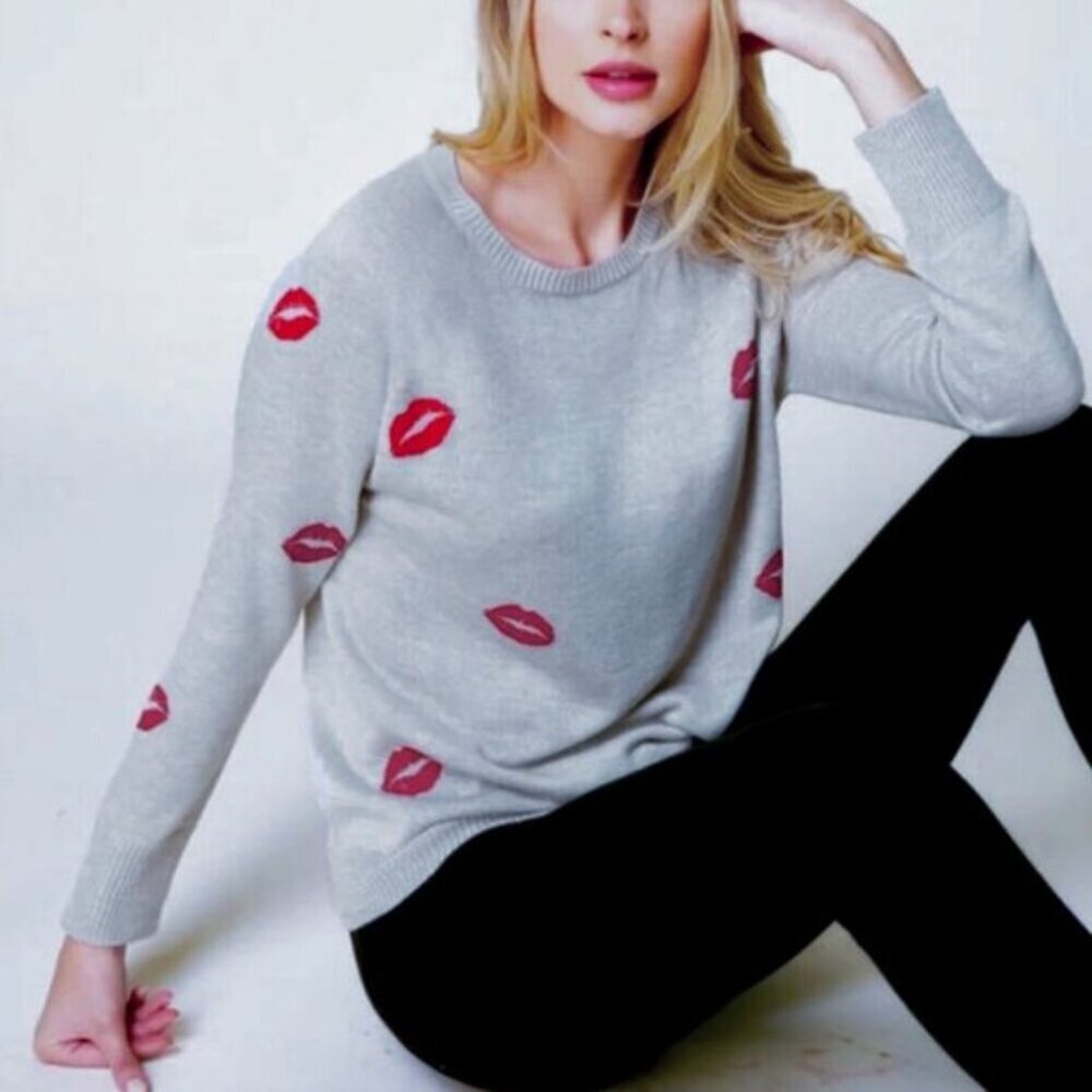 Blank Paige Kisses Sweater Gray Red Lips Small